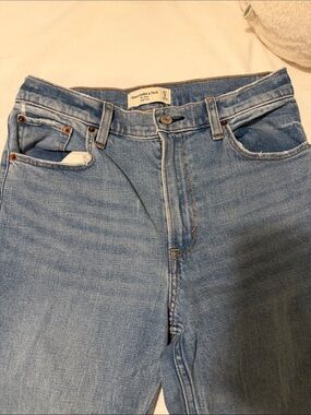 Abercrombie & Fitch the mom high rise